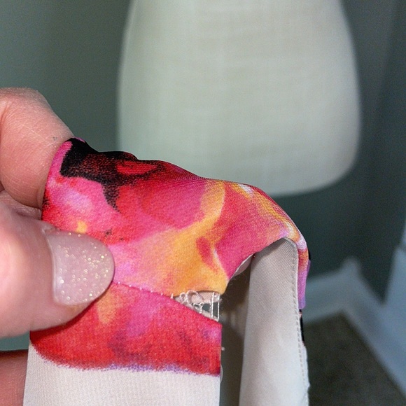 Eliza J. Beautiful floral flowy dress size 12. - Picture 15 of 15